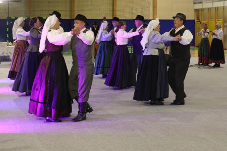11. MEDNARODNI FOLKLORNI FESTIVAL RAKEK 21 FOTO LJUBO VUKELIČ